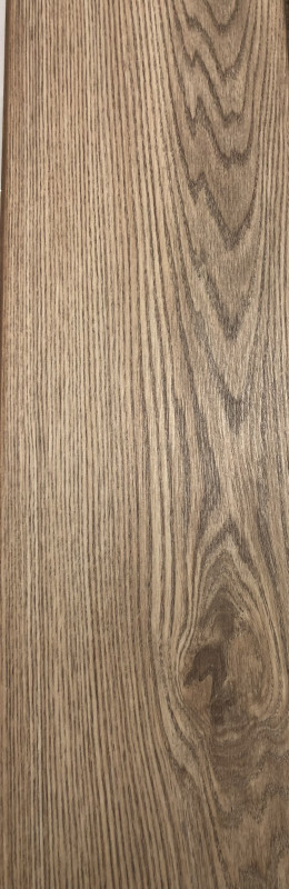 Ламинированные полы декор Дуб Состаренный 8/33 фаска 2,134 м.кв.